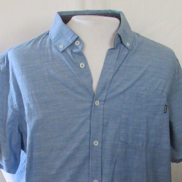 NWT Hurley Light Blue Short Sleeve Slub Button-Down Size Large 100% Cotton - Picture 1 of 12